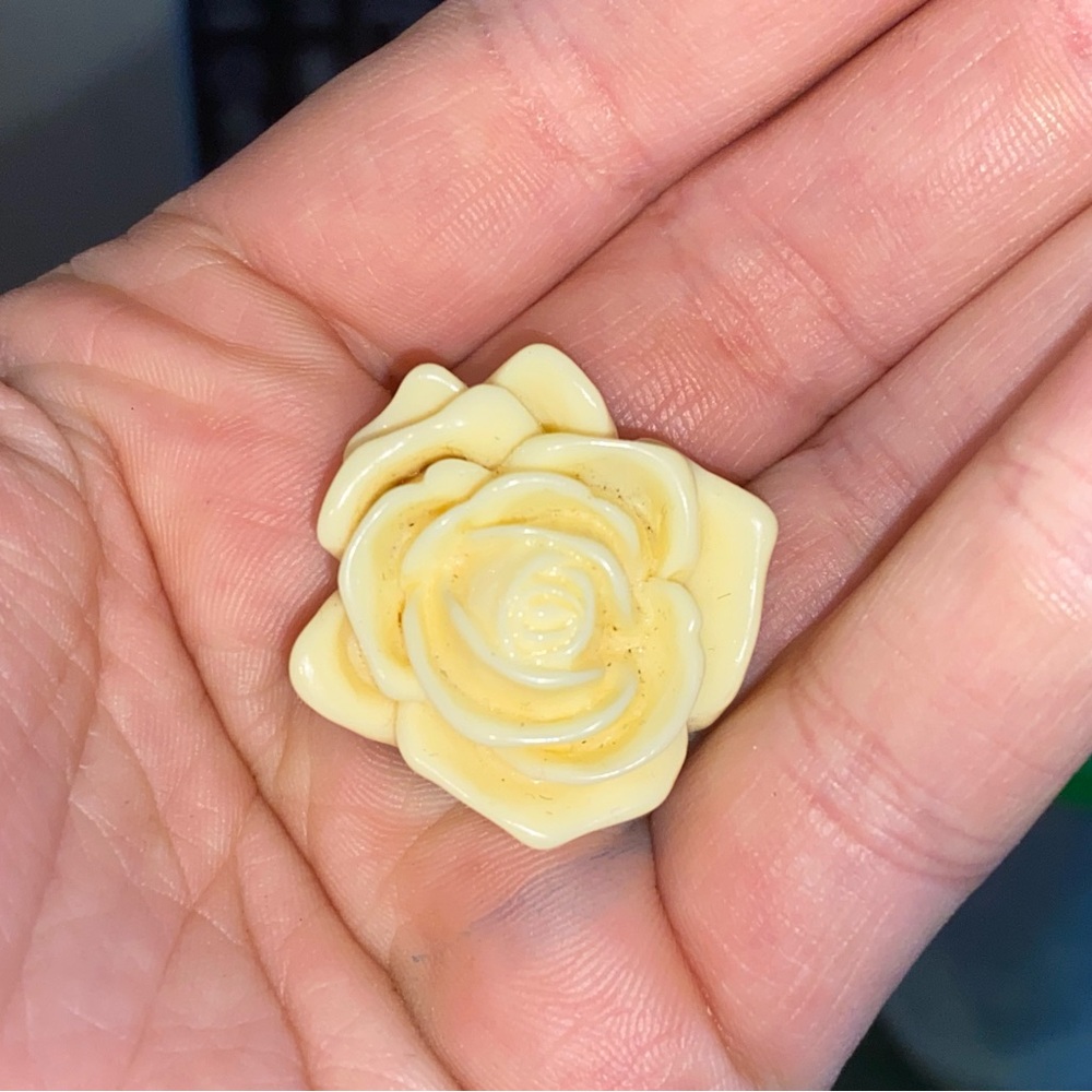 Cherub Cupid Rose 3 Piece Vintage-Style Magnet Set Up-cycled & Handmade 💘 🌹 - Picture 5 of 6